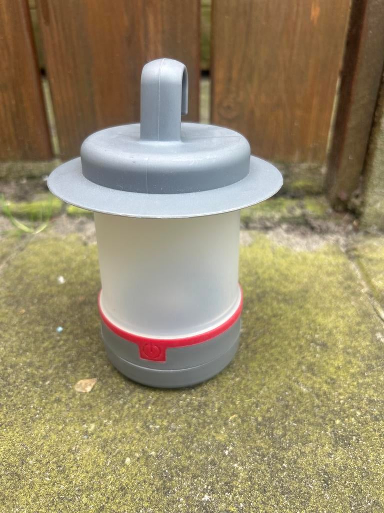 Compacte batterij campinglamp met haak, Caravans en Kamperen, Ophalen, Gebruikt, Batterij
