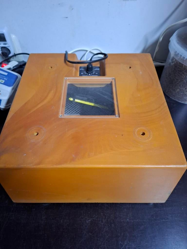 Brinsea hatchmaker, Ophalen, Gebruikt, Broedmachine