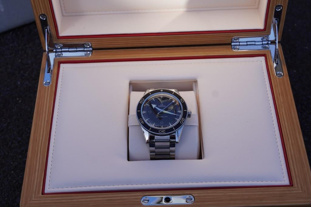 Omega Seamaster 300 Master Co-Axial Chronometer, Verzenden