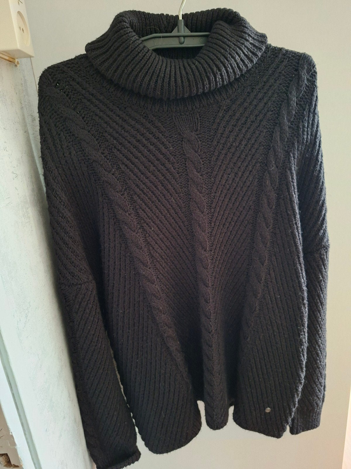 Zgan warme dikke kabel coltrui. Human Nature Anwb. maat xl, Ophalen, Zo goed als nieuw, Maat 46/48 (XL) of groter, Zwart
