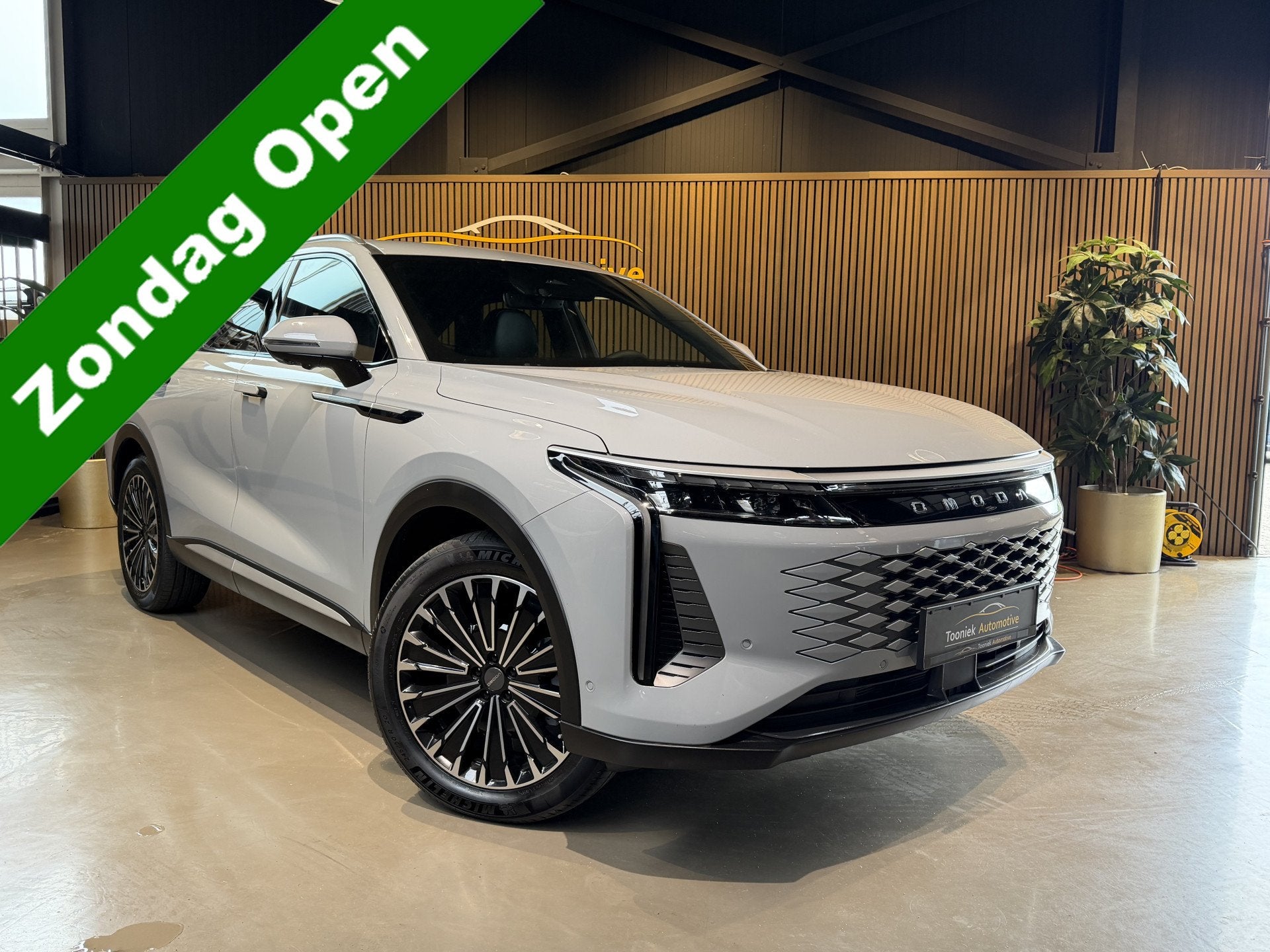 Omoda 9 1.5T-GDi SHS-P Premium 5p PANORAMADAK | FULL OPTIONS, Auto's, Automaat, Gebruikt, Huisgarantie, Met garantie (alle)