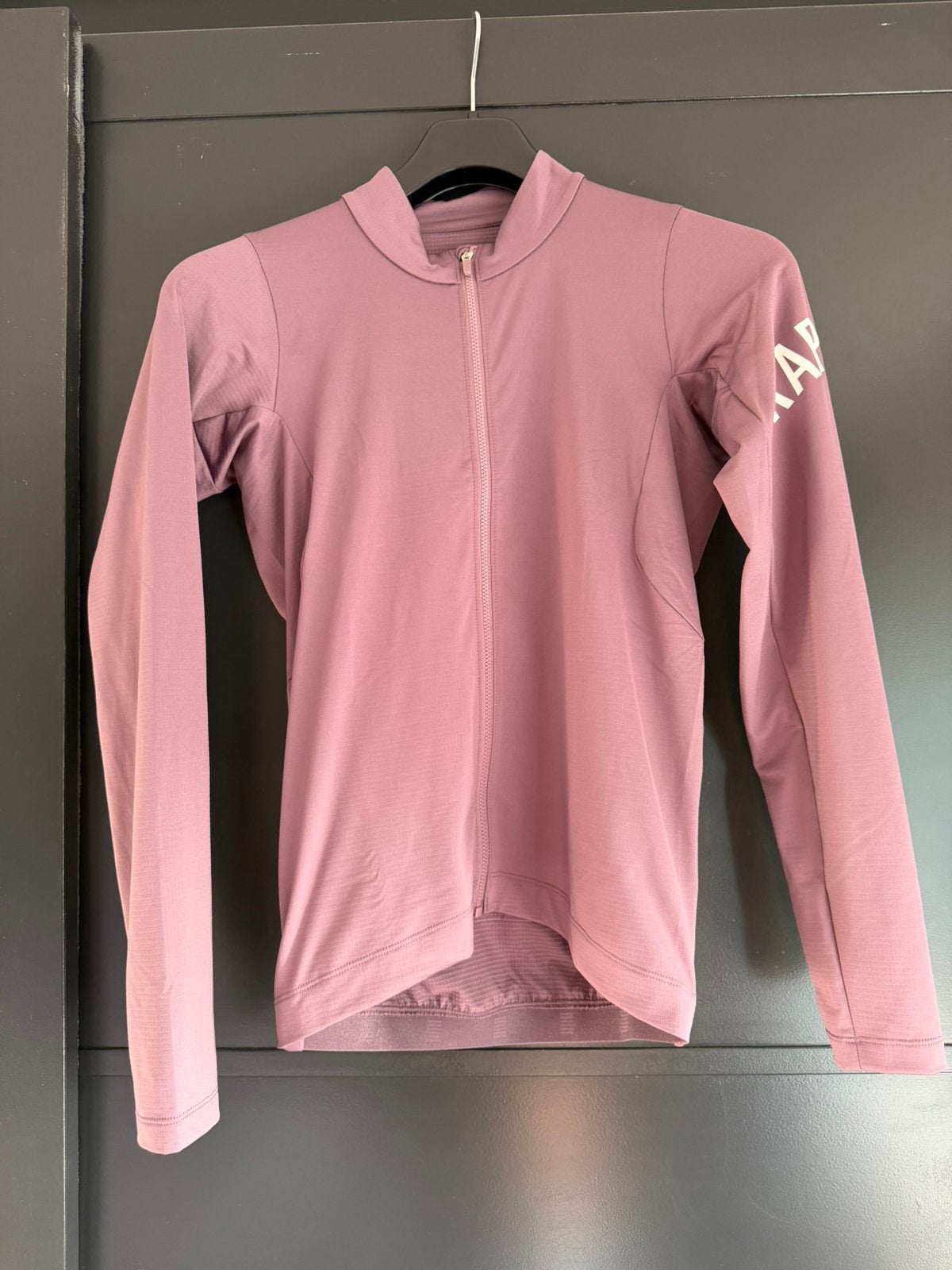 Rapha Pro Team Midweight long sleeve jersey, maat M, NIEUW, Fietsen en Brommers, Fietsaccessoires | Fietskleding, Zo goed als nieuw
