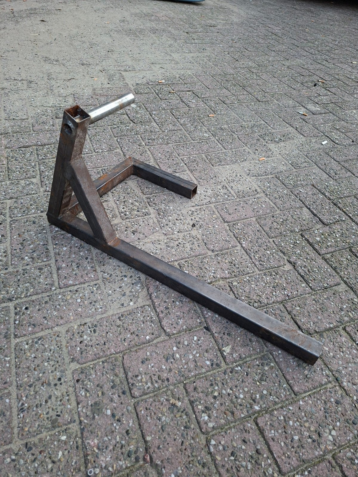 Zelfgemaakte standaard voor enkelzijdige achterbr, Ophalen, Gebruikt
