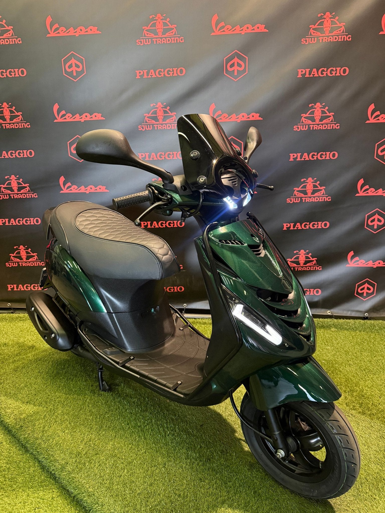 Piaggio Zip 2023 Brom! SP Jaguar Green / RS Zadel / Garantie, Maximaal 45 km/u, Zip, Ophalen of Verzenden