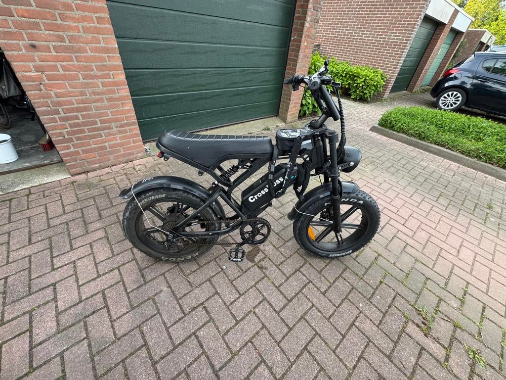 Fatbike v20 pro, Fietsen en Brommers, Elektrische fietsen, Zo goed als nieuw, 50 km per accu of meer, 55 tot 59 cm, Ophalen