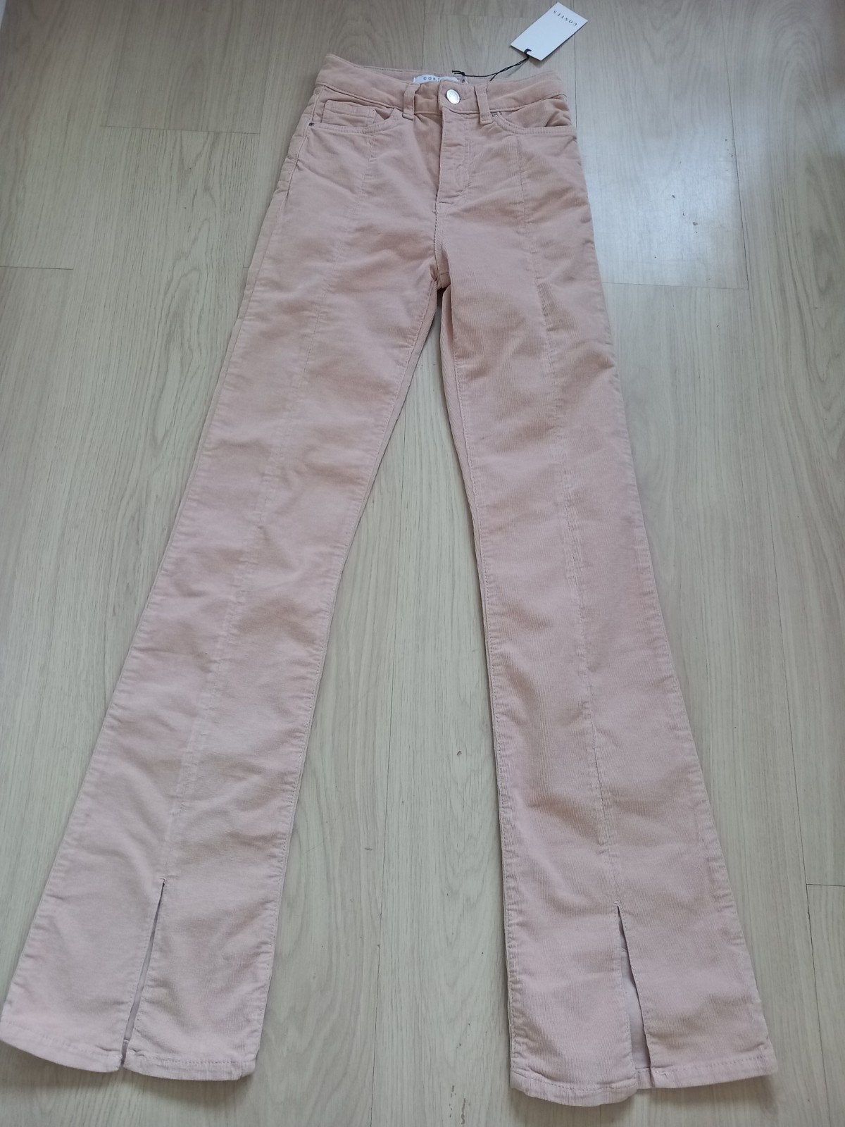 Nieuwe Costes Rebel flared corduroy broek - Maat 25, Beige, Nieuw, Ophalen of Verzenden, Maat 34 (XS) of kleiner