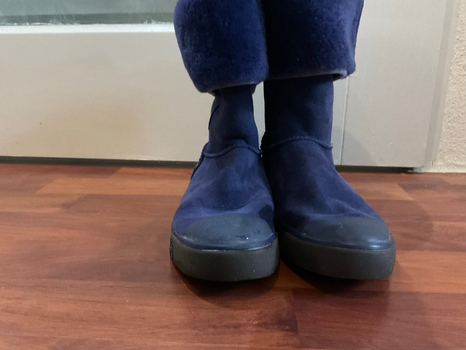 Paarse UGG laarzen maat 37, Kleding | Dames, Schoenen, Ophalen of Verzenden, Gedragen, Overige kleuren, Lage of Enkellaarzen
