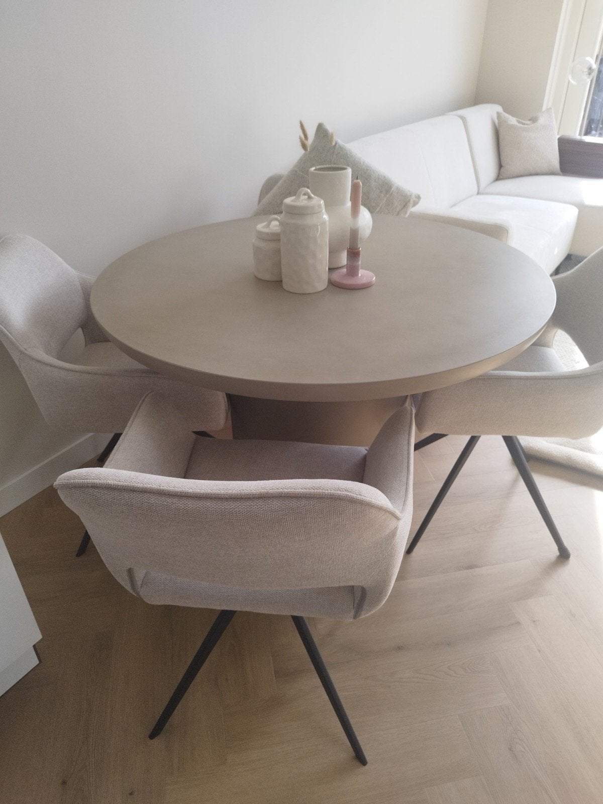 Taimi Kave Home (Tuin)tafel (binnen gebruikt), Huis en Inrichting, Tafels | Eettafels, Ophalen, Overige materialen, Gebruikt, Rond