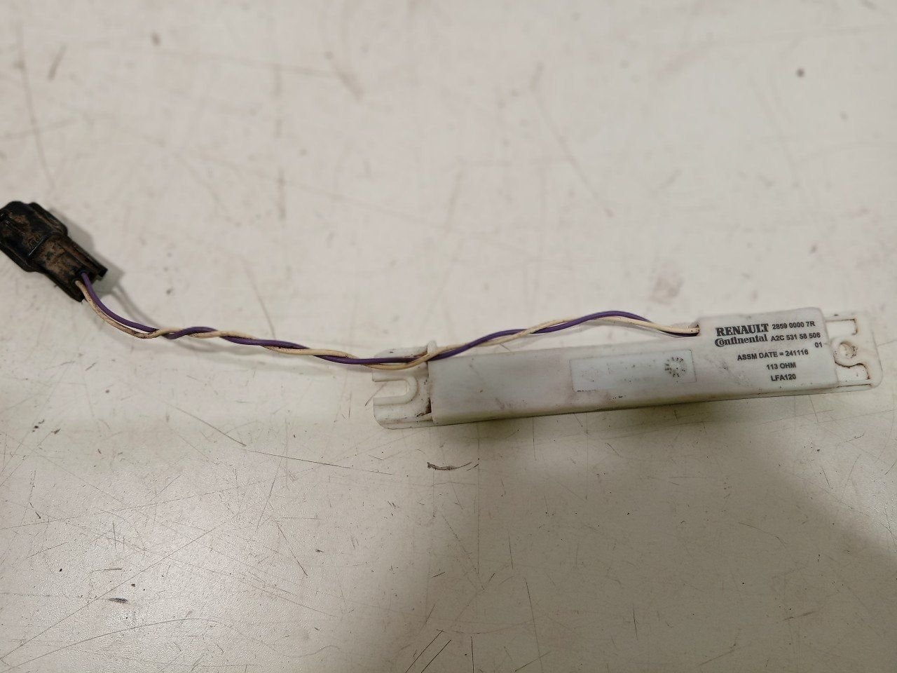 Antenne Renault Talisman, Ophalen of Verzenden, Van der Ven Autorecycling B.V., Onderdelen@venauto.nl, Ettenseweg 76, 4706 PB Roosendaal, The Netherlands