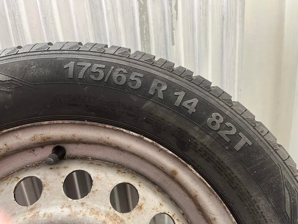Stalen velg met band, Ophalen, Gebruikt