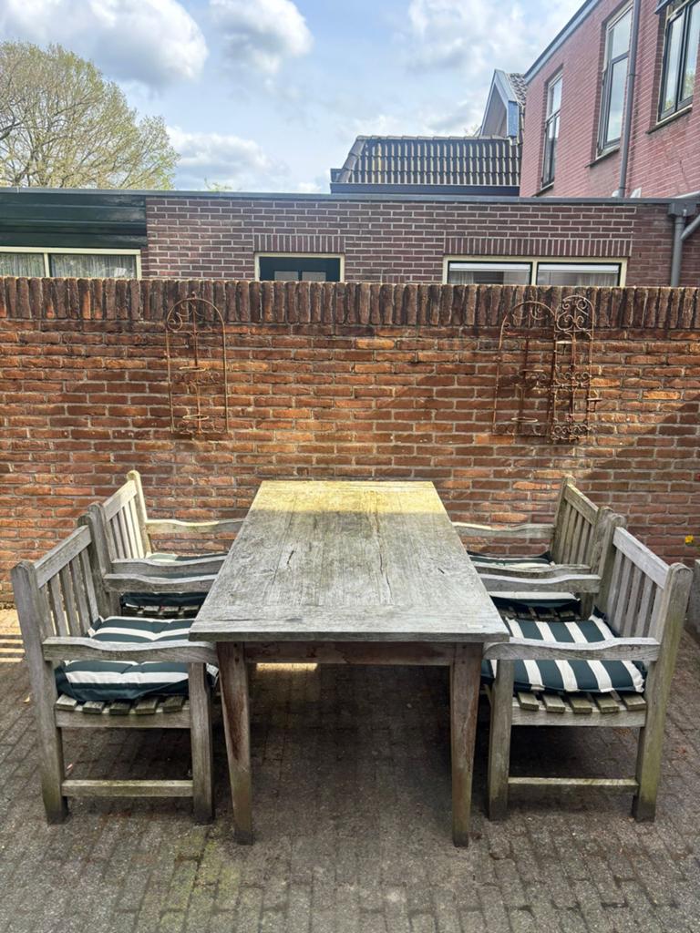 Stevige Teakhouten Tuintafel 180x90x80 cm, Ophalen, Zo goed als nieuw, Teakhout