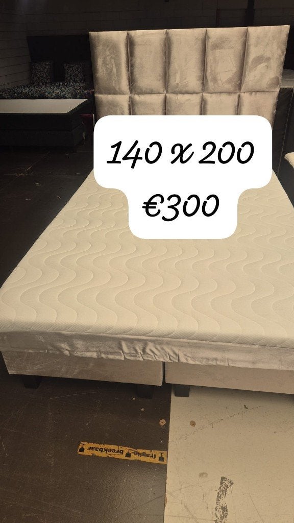 Outlet boxspring vakantie geld deals, extra kortingen, Ophalen, 180 cm, 200 cm, Nieuw