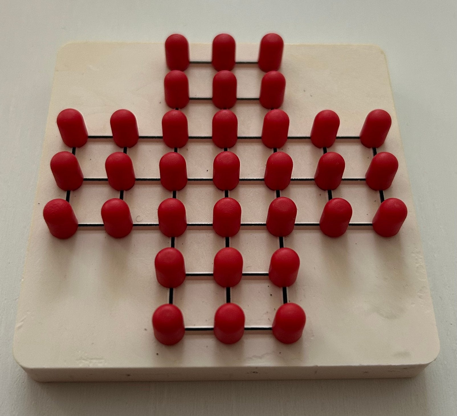 Vintage 1983 JUMBO Mini Play Solitaire Game Made In Germany, Een of twee spelers, Ophalen of Verzenden, Zo goed als nieuw