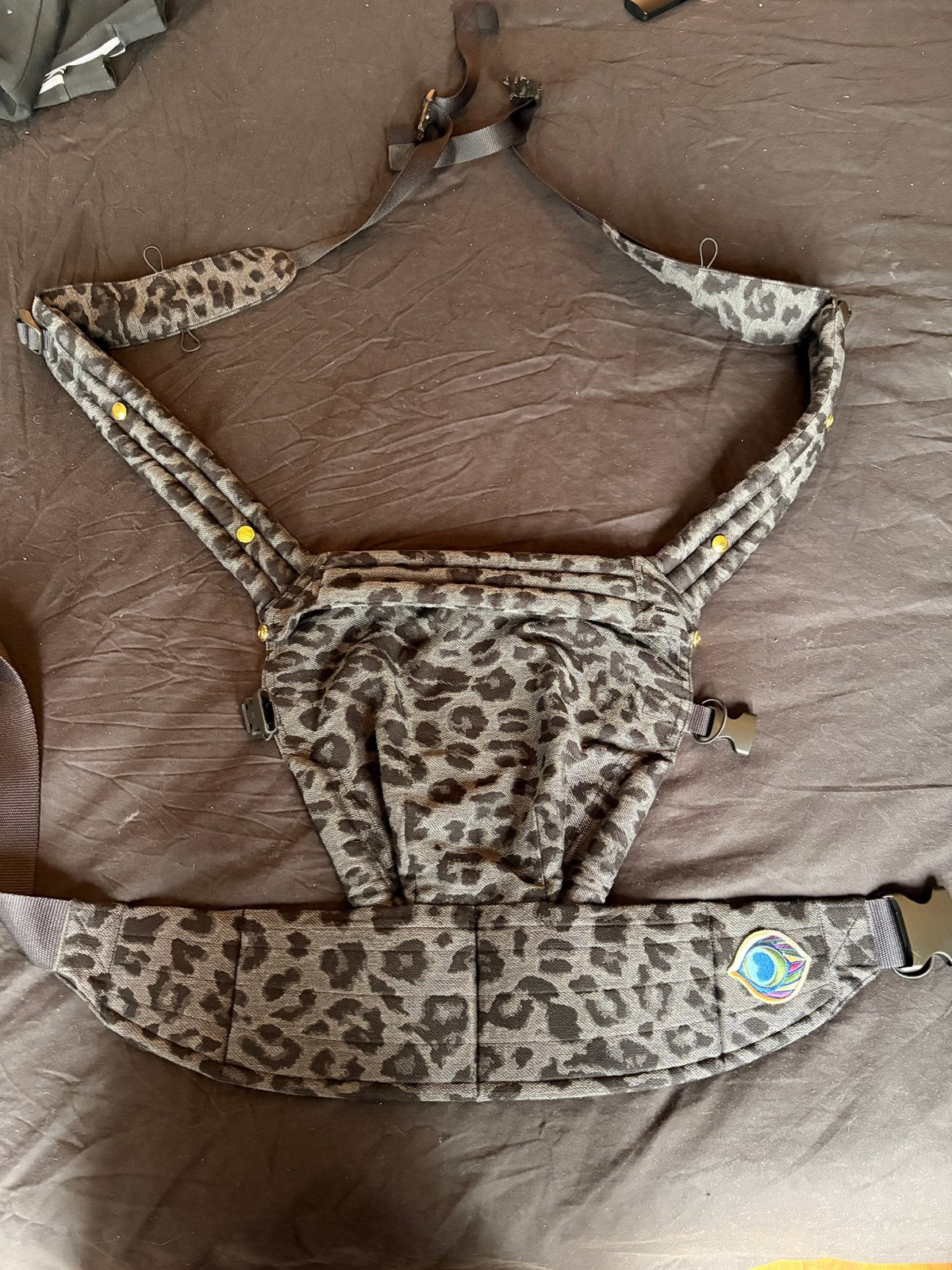 Artipoppe draagzak leopard, Overige merken, Buik of Rug, Ophalen of Verzenden, Zo goed als nieuw