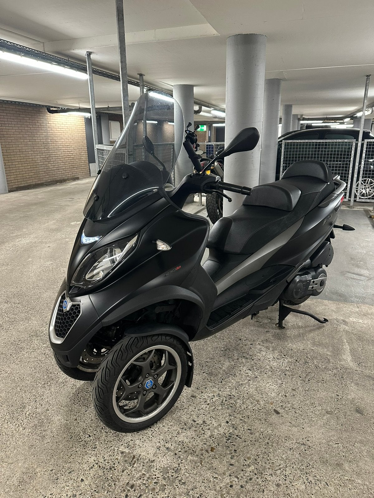 Piaggio MP3 500 LT SPORT Autorijbewijs in nieuwstaat!, Motoren, Motoren | Piaggio, Scooter, Particulier, Automaat, 12 t/m 35 kW