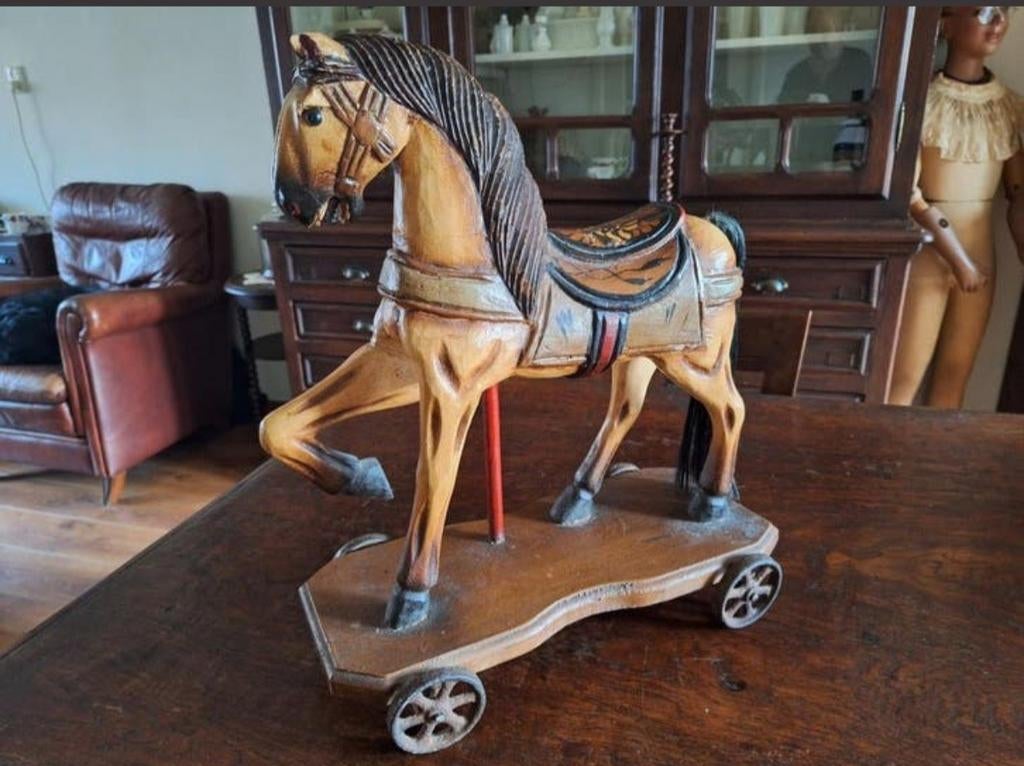 Antiek Houten Paard/Paardje op Plateau met Wieltjes, Ophalen of Verzenden