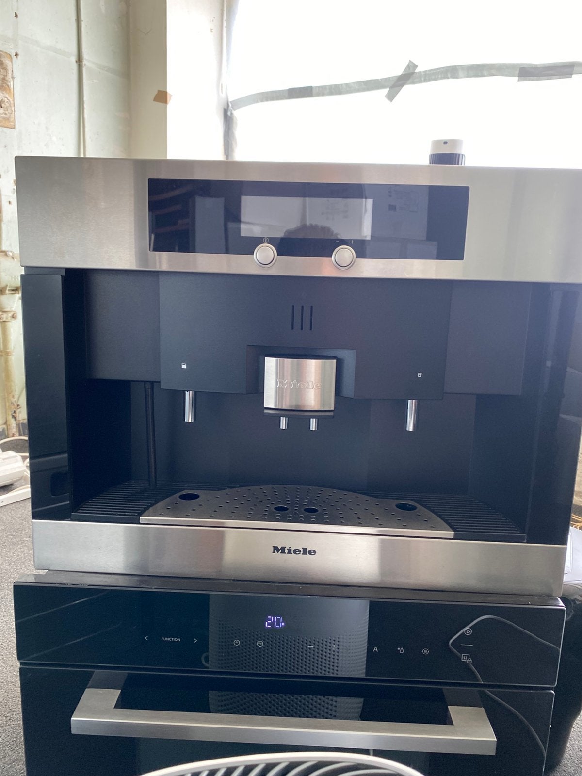 Miele CVA 4080 volautomatische inbouw koffiemachine, Witgoed en Apparatuur, Koffiezetapparaten, Ophalen, Zo goed als nieuw, Koffiemachine