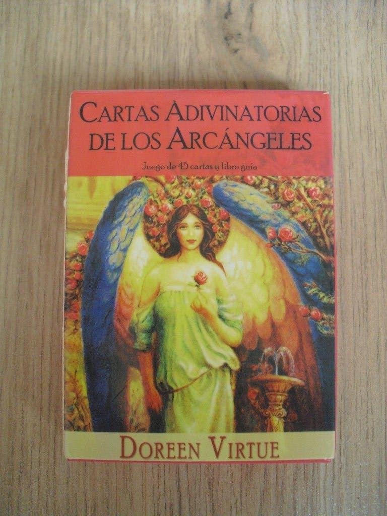 Doreen Virtue aartsengelen 45 kaarten nieuw in Spaans orakel, Spiritualiteit algemeen, Overige typen, Nieuw, Ophalen of Verzenden