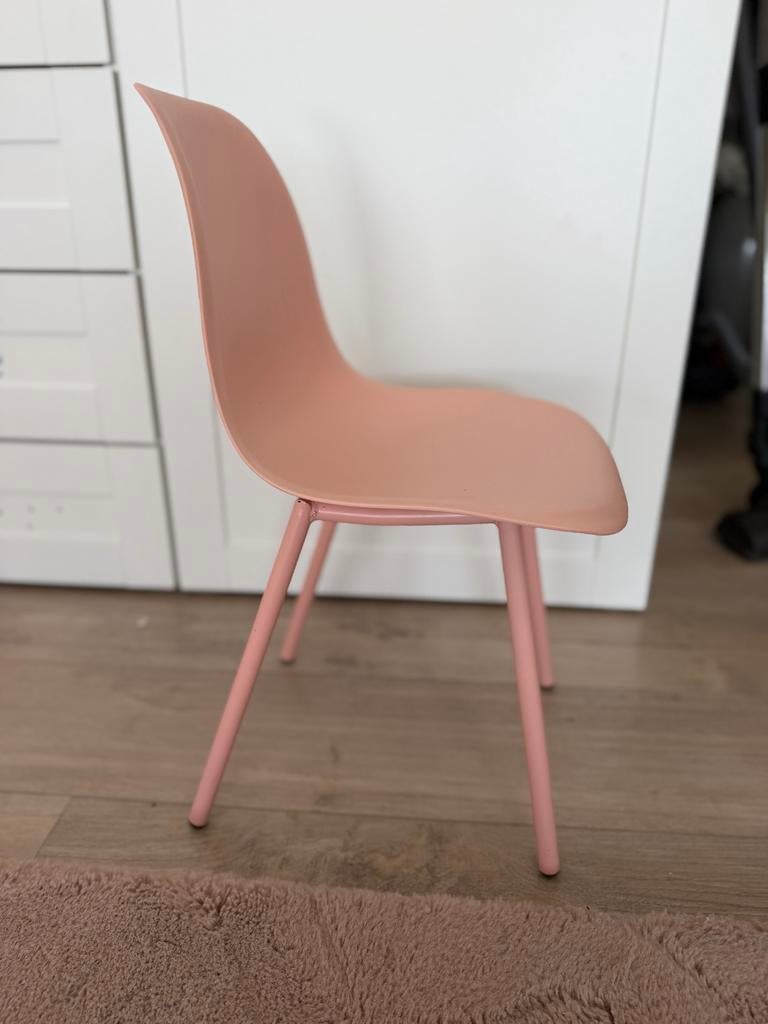 Leuk roze kinderstoeltje (2-8 jaar) voor kinderkamer, Ophalen, Gebruikt, Overige typen