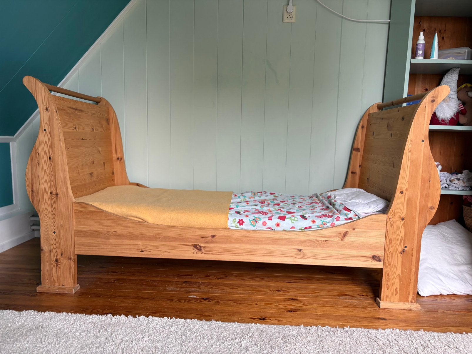 Uniek houten kinderbed, Ophalen, 70 tot 85 cm, 140 tot 160 cm, Zo goed als nieuw
