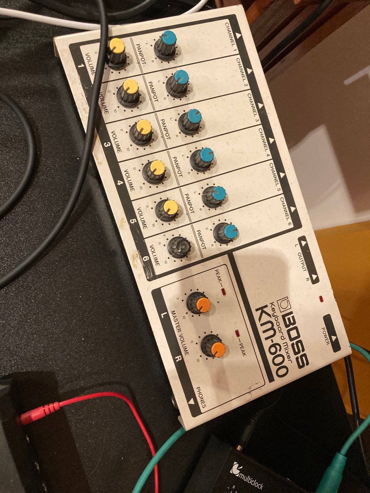 Boss km-600 mixer, Ophalen of Verzenden, Gebruikt, Minder dan 5 kanalen