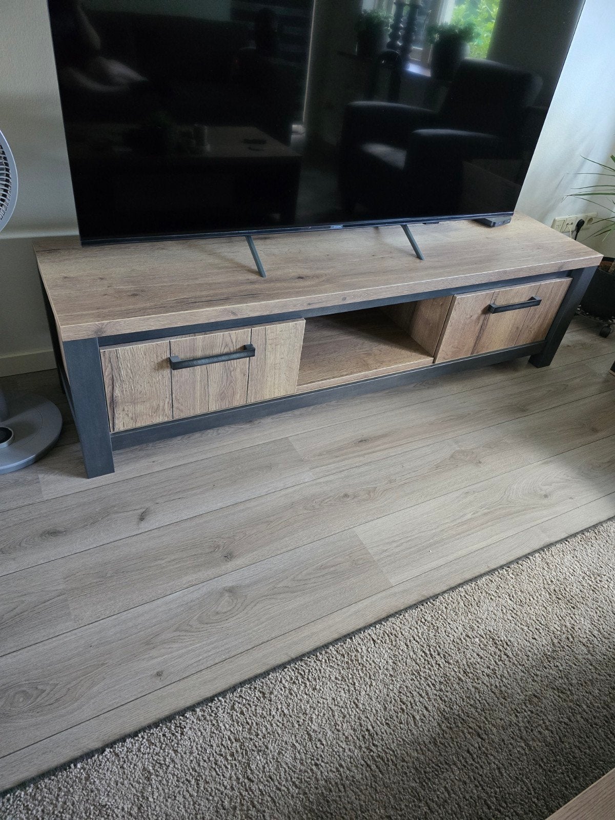 Maverick TV-kast Woonsquare zgan - Zo goed als nieuw, 100 tot 150 cm, Zo goed als nieuw, Modern industrieel, Minder dan 100 cm