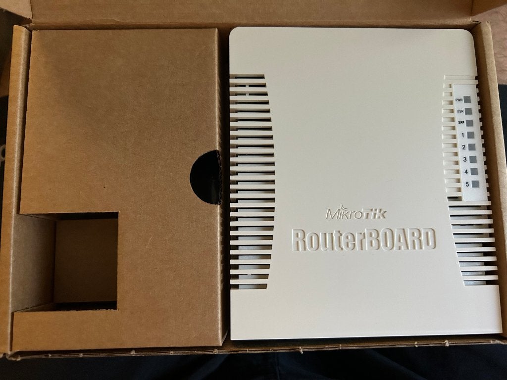 MikroTik hEX PoE rb960pgs, Verzenden, Zo goed als nieuw, Router, Microtik