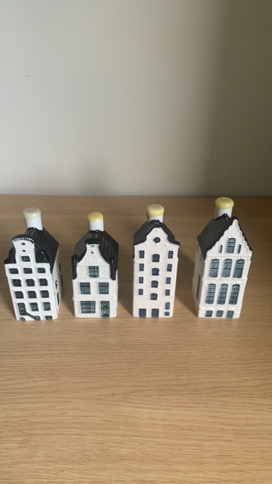 KLM huisjes 16-33, Ophalen of Verzenden, Nieuw, 41 t/m 60, Gevuld