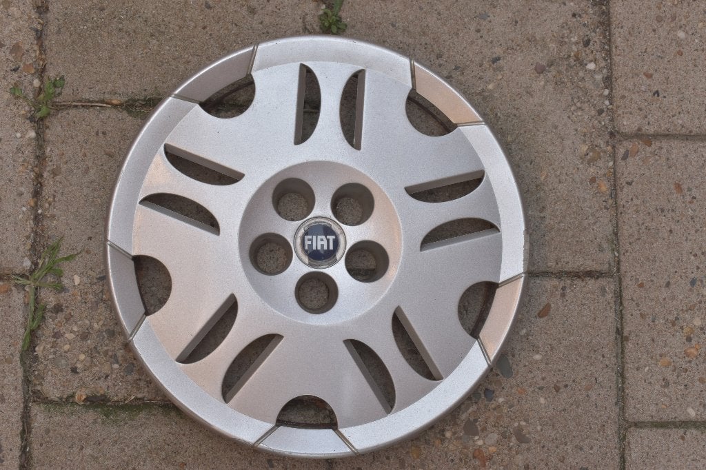 1 losse originele wieldop Fiat Ulysse 15 inch, Ophalen of Verzenden, Gebruikt