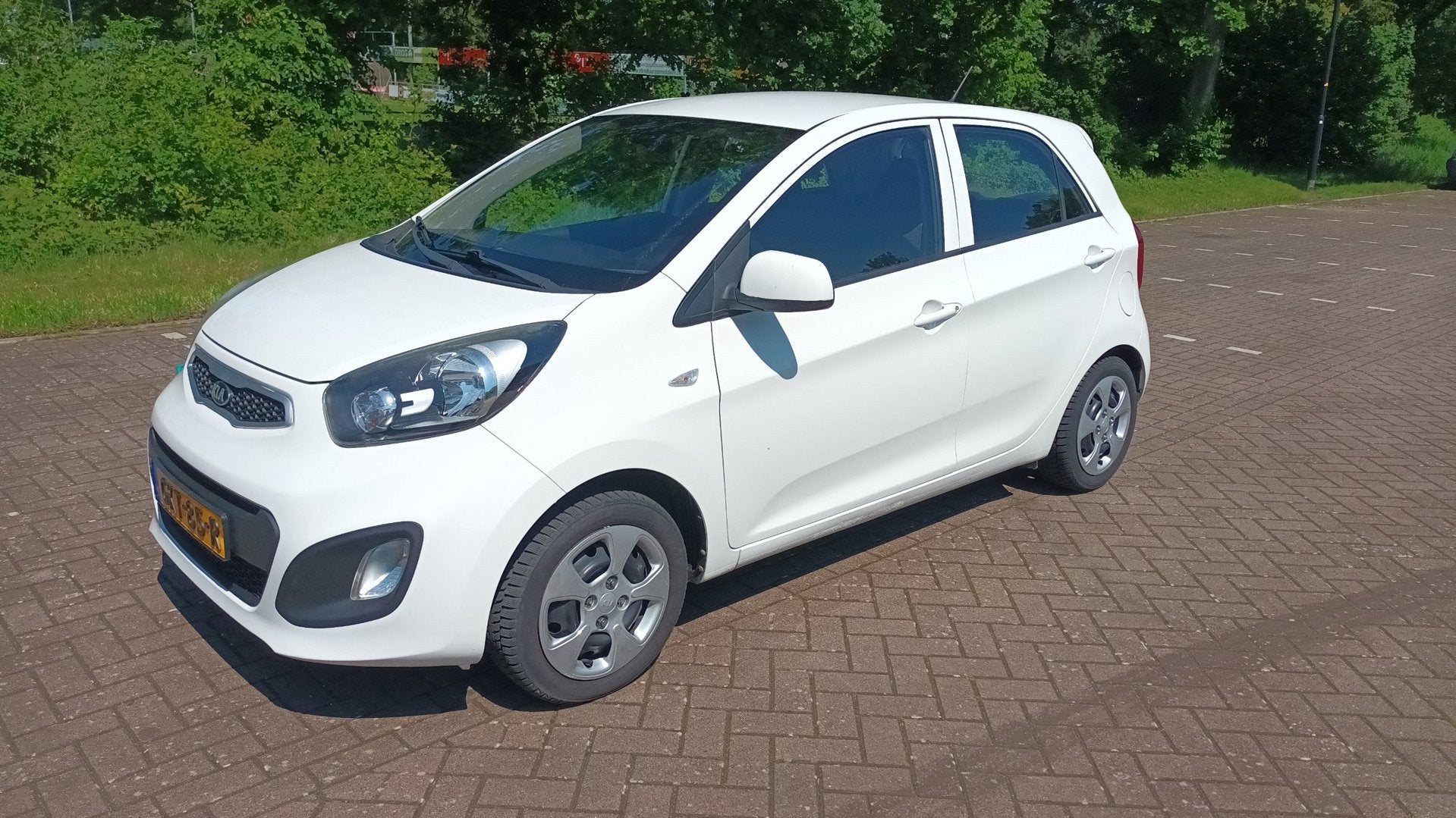Kia PICANTO 1.0 CVVT Airco / Nieuwe apk, Voorwielaandrijving, Euro 5, Stof, 850 kg