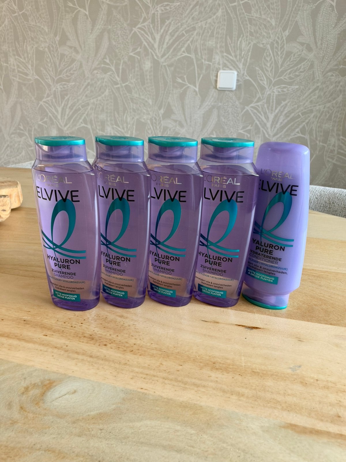 Elvive Hyaluron Pure Shampoo 4 & conditioner 1, Ophalen of Verzenden, Nieuw, Shampoo of Conditioner