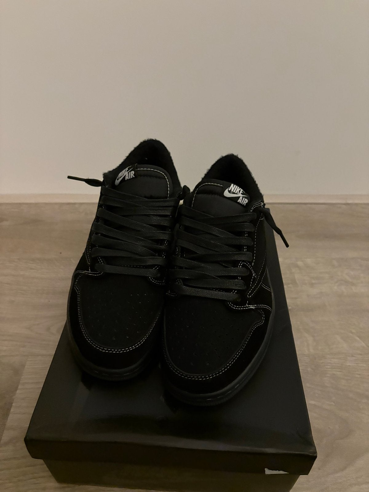 Nike Air Jordan 1 Low Travis Scott Phantom Black, Verzenden, Zwart, Sneakers of Gympen, Zo goed als nieuw