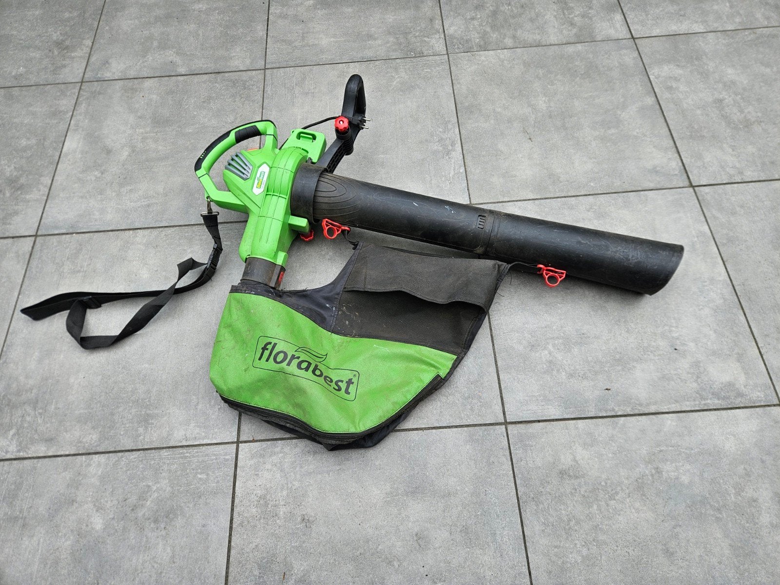 Florabest FLS 3000 B2 Bladblazer - Elektrisch, Tuin en Terras, Ophalen, Gebruikt, Florabest, Met opvangzak