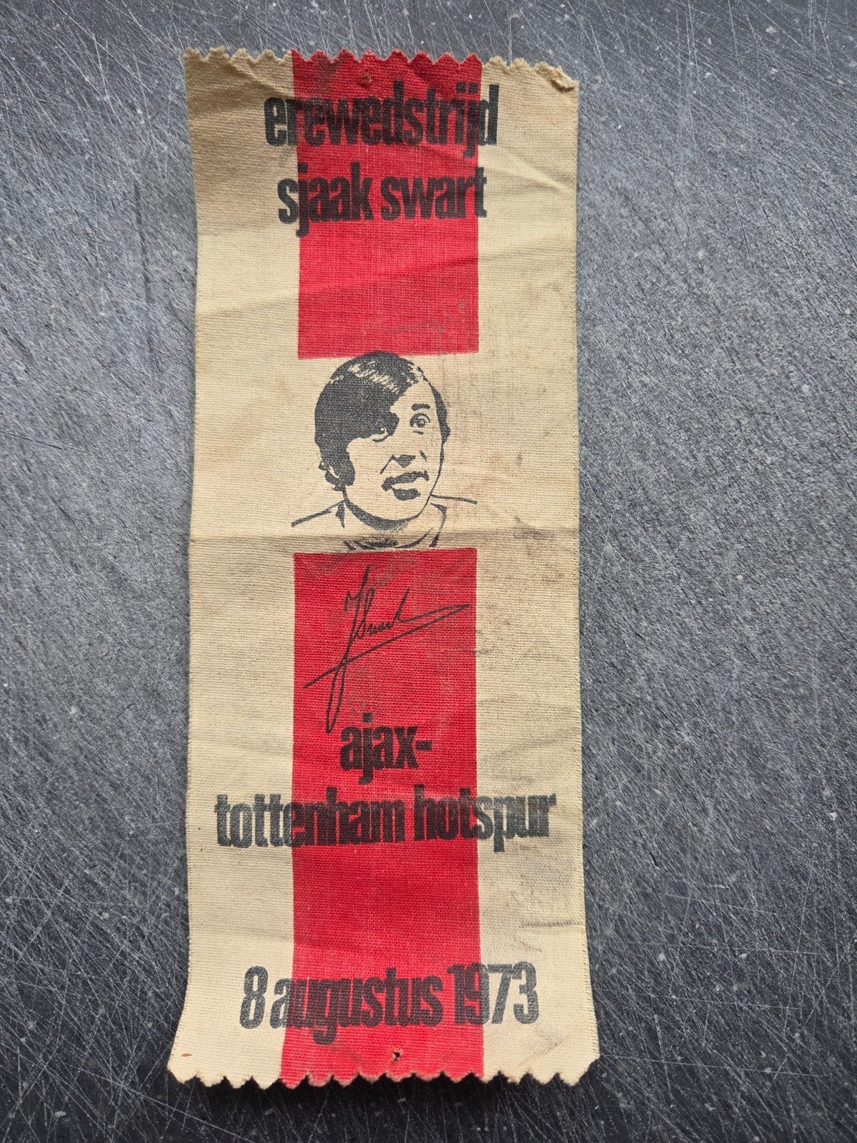 Herdenkingsvaantje Ajax 1973, Ophalen of Verzenden, Gebruikt, Ajax