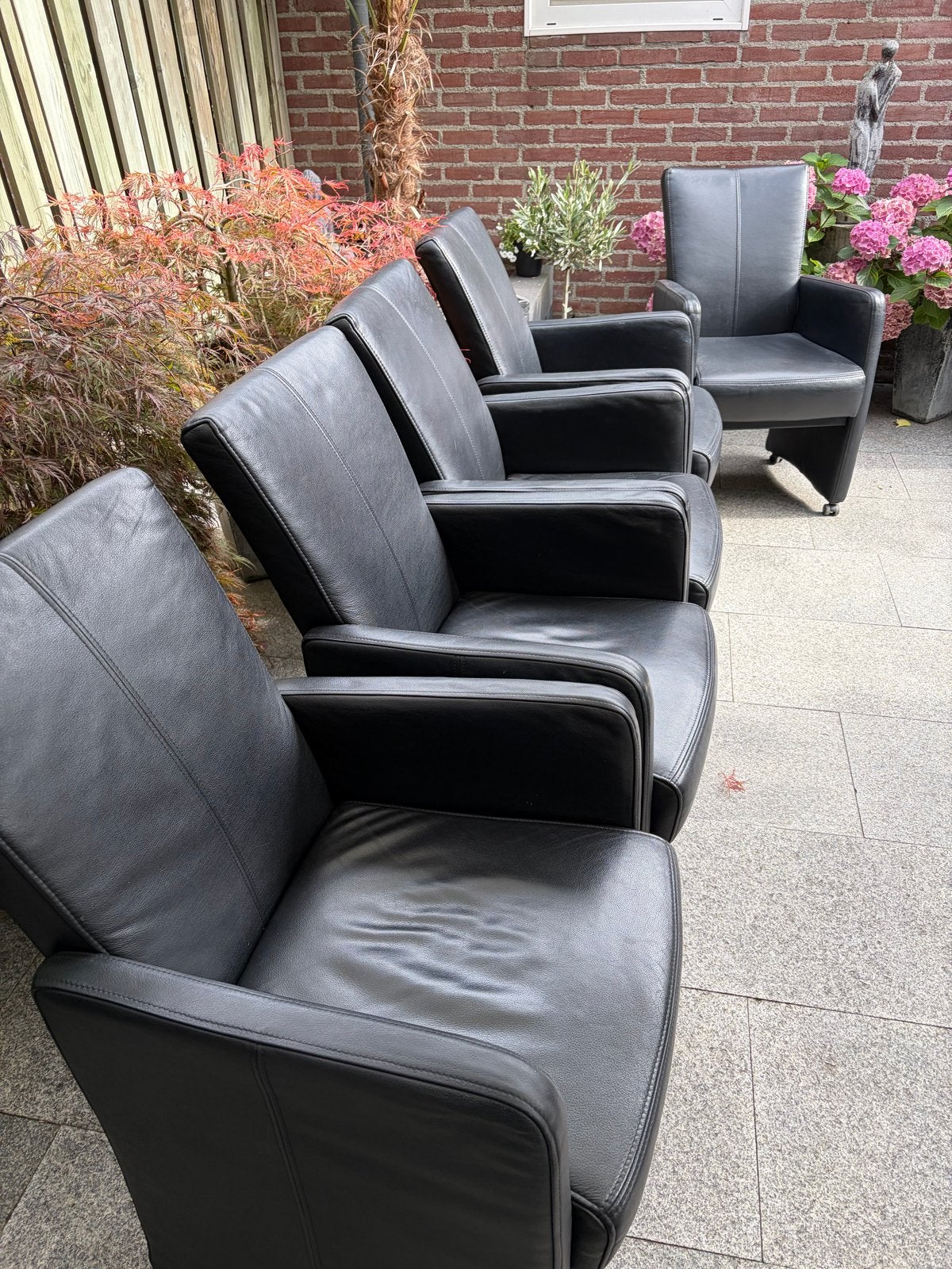 5 lederen stoelen gratis af te halen, Huis en Inrichting, Stoelen, Ophalen, Gebruikt, Zwart, Leer
