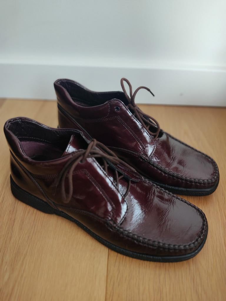 Sioux veterschoenen bordeaux lak - maat 39,5, Schoenen met lage hakken, Sioux, Nieuw, Ophalen of Verzenden