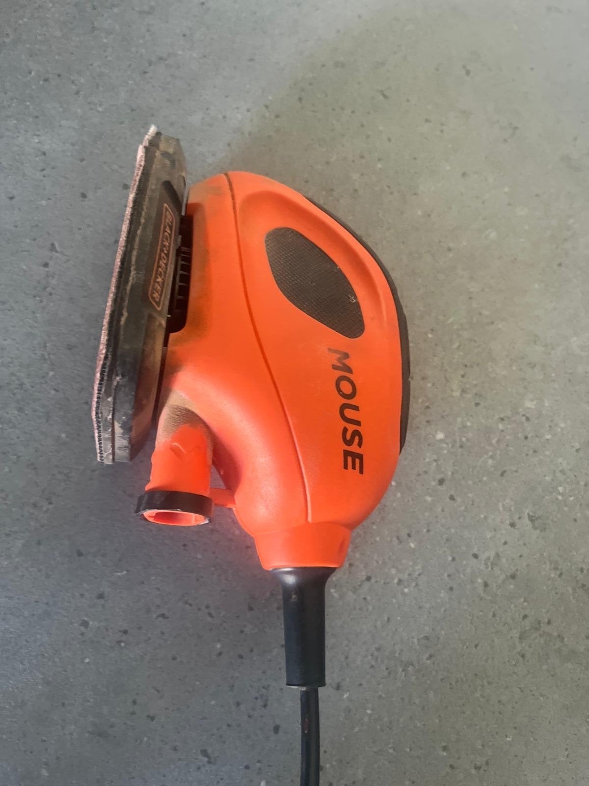 Black+Decker Mouse schuurmachine, Ophalen, Gebruikt, Minder dan 600 watt, Vlakschuurmachine