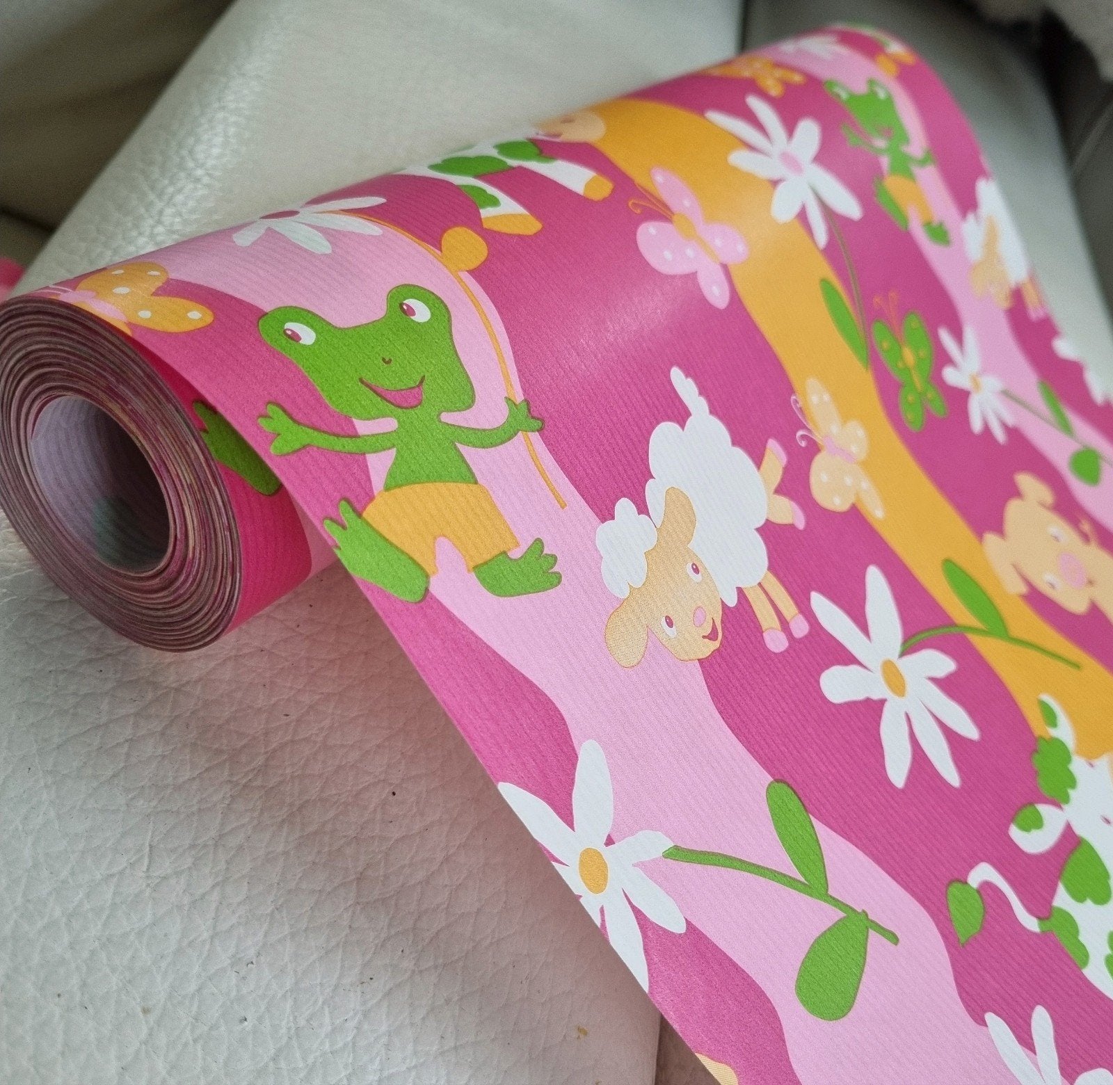 Cadeaupapier toonbankrol kikker schaap koe vlinder bloemen, Diversen, Verzenden, Nieuw, Sqoreboutique@gmail.com, Sqore Boutique