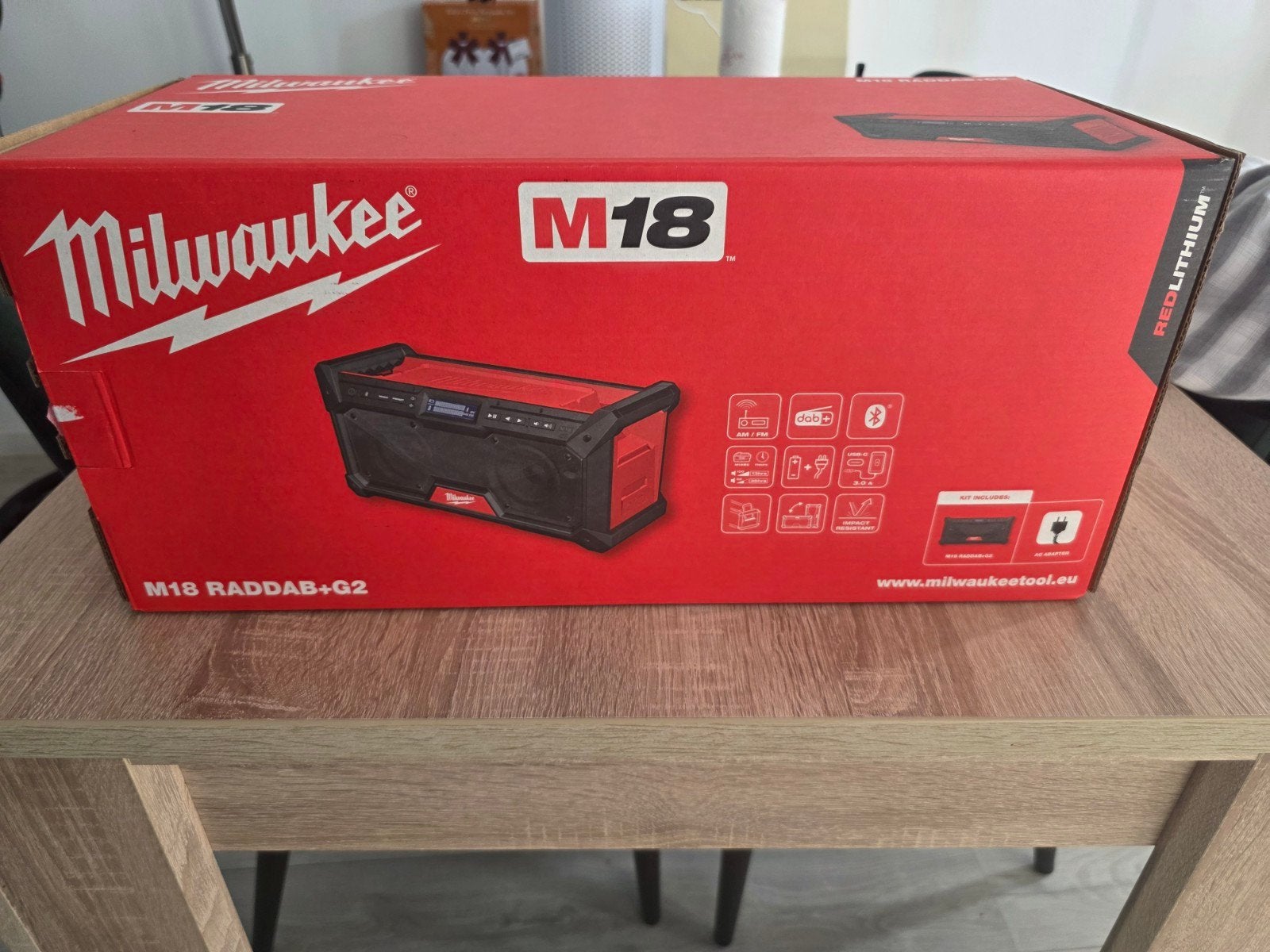 Milwaukee radio nieuw in doos, Ophalen, Nieuw