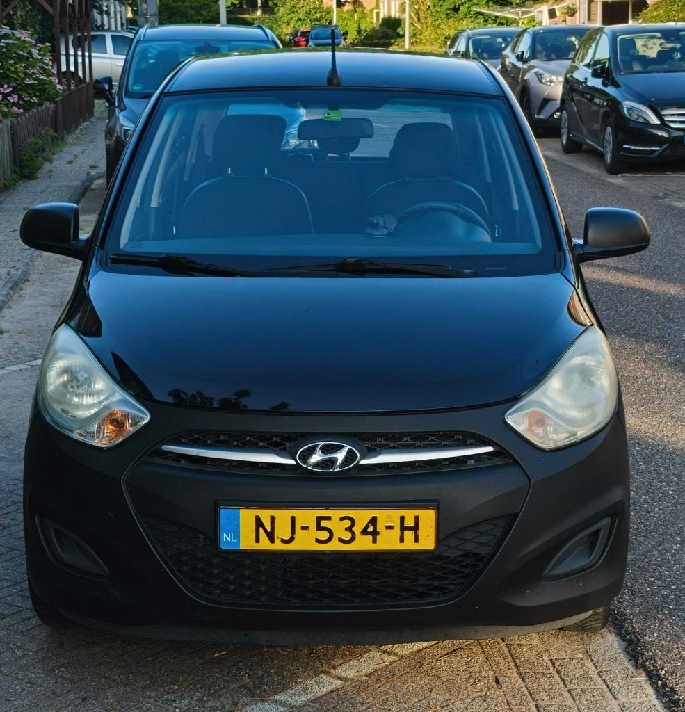 Hyundai i10 1.0 5DR - 2011 - Zwart, zeer netjes!, Auto's, Voorwielaandrijving, Euro 5, Stof, 400 kg