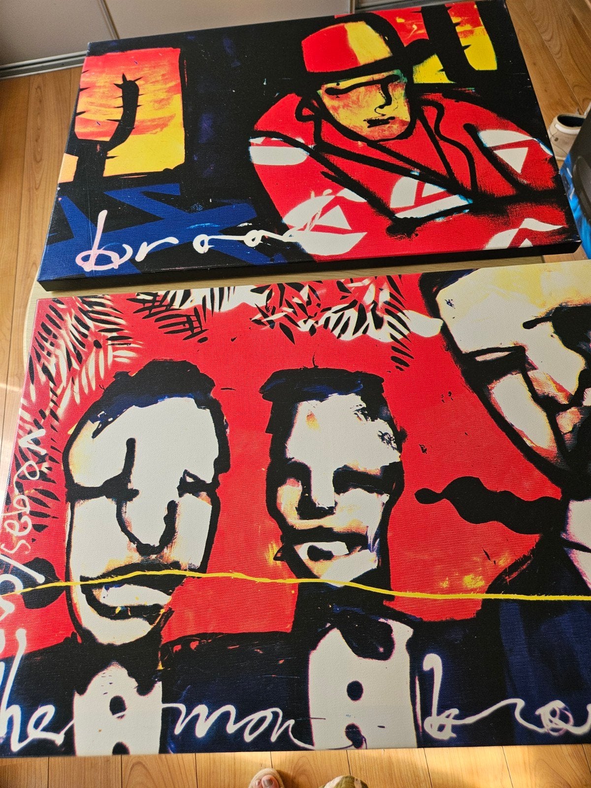 Twee kleurrijke pop-art schilderijen van Herman Brood, Antiek en Kunst, Ophalen of Verzenden, Op houten frame, Textiel, Figuren