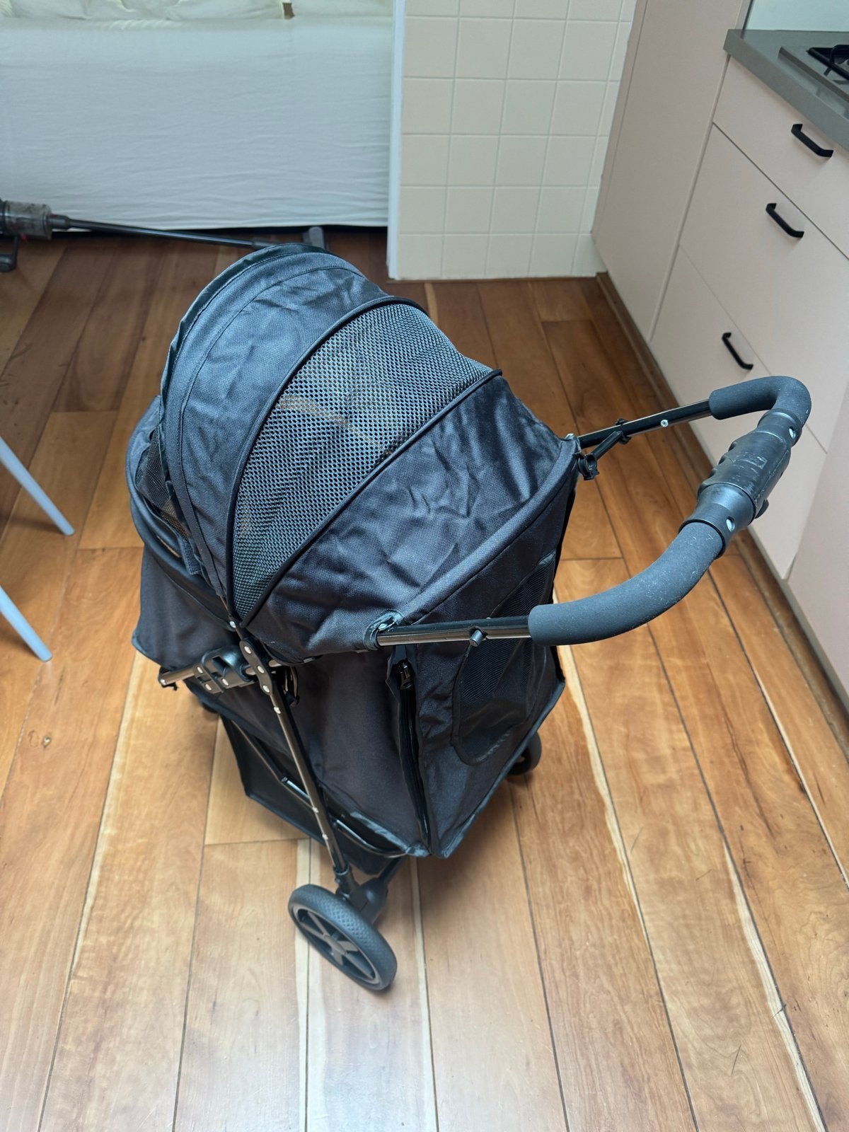 Hondenbuggy up to 15 kg (Trevopet), Ophalen of Verzenden, Zo goed als nieuw