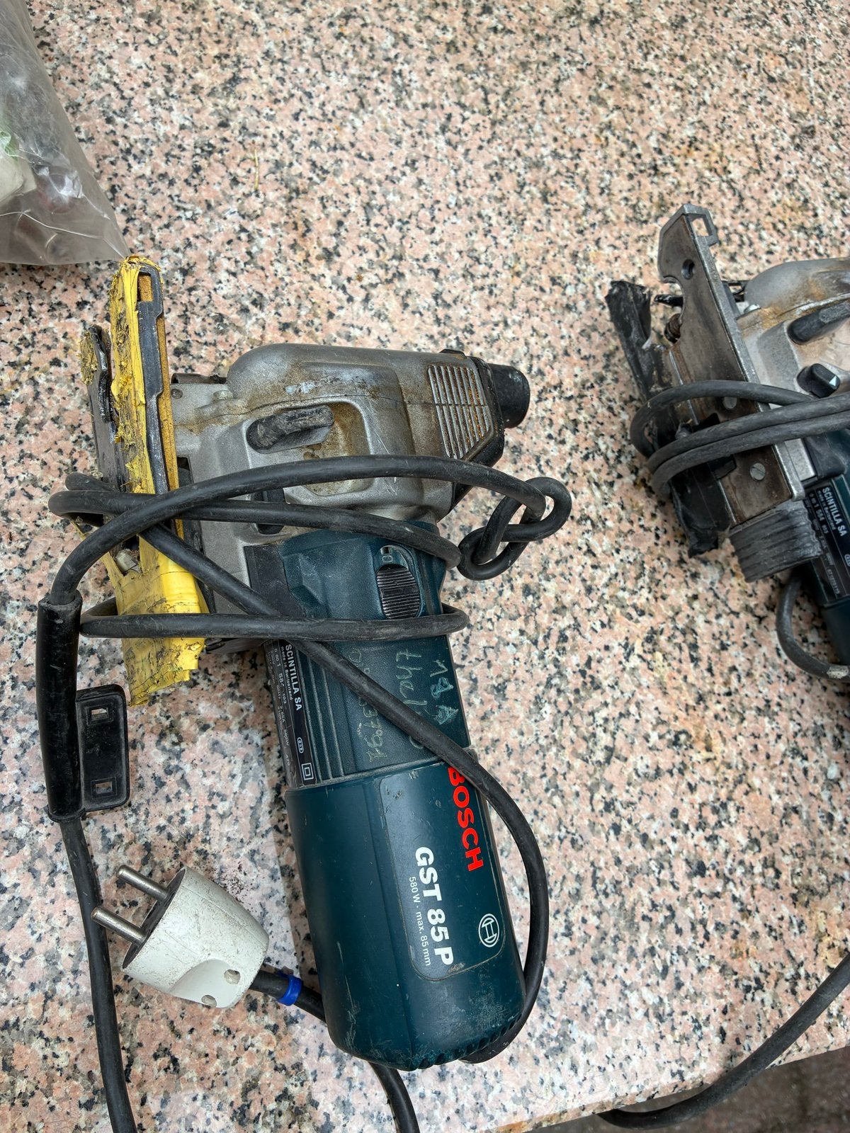 Bosch GST 85 P Decoupeerzaag - Gebruikt, Gebruikt, Ophalen of Verzenden, Minder dan 600 watt, Decoupeerzaag