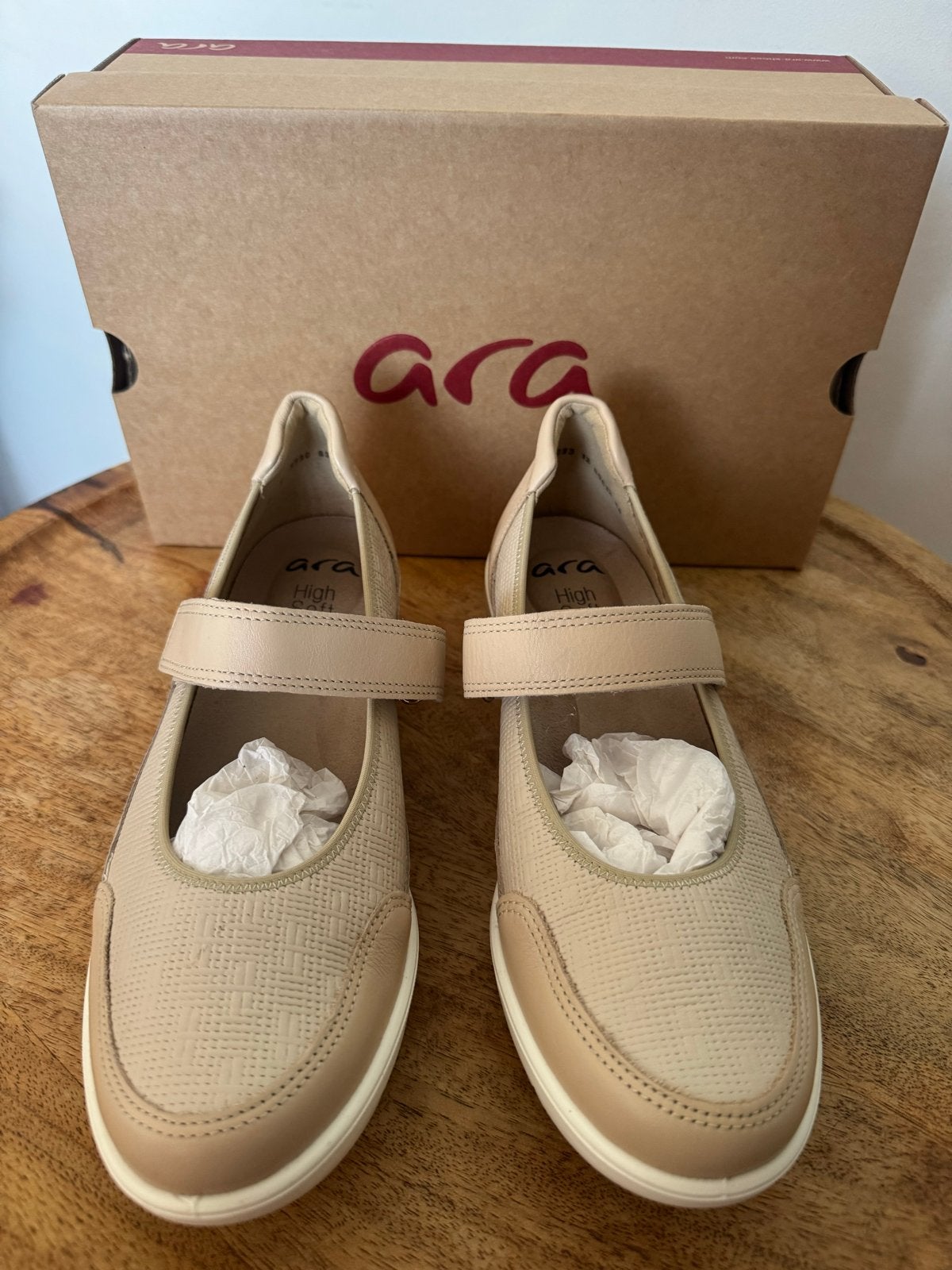 Nieuwe Ara Zürich 2.0 instappers leer beige maat 39 H, Ophalen of Verzenden, Nieuw, Beige, Instappers
