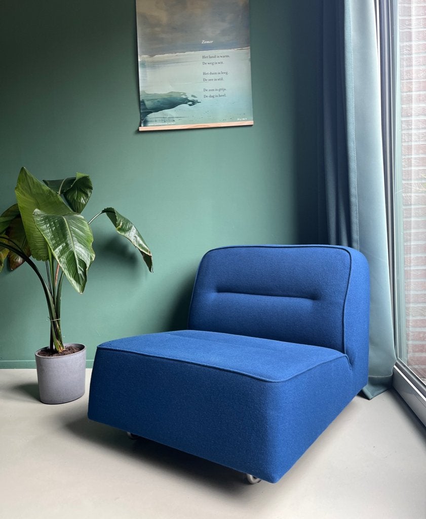Donkerblauwe design stoel / love-seat van PALAU, de WAVE, Ophalen, Modern, strak, simpel, comfortabel, Gebruikt, 75 tot 100 cm
