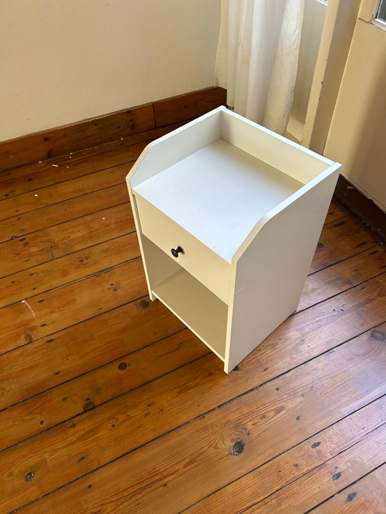 Ikea HAUGA Nachtkastje - Wit, 40x36x63 cm, Ophalen, Gebruikt, Minder dan 45 cm, 55 tot 70 cm