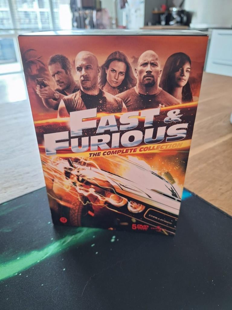 Fast & Furious 5 DVD-box The Complete Collection, Cd's en Dvd's, Dvd's | Actie, Vanaf 12 jaar, Ophalen of Verzenden, Zo goed als nieuw