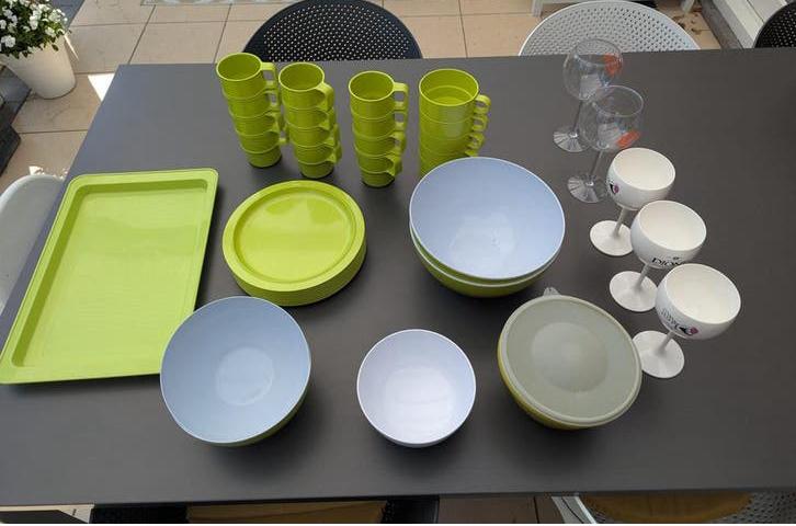 Compleet Mepal & Tupperware kampeerservies, Ophalen of Verzenden, Gebruikt