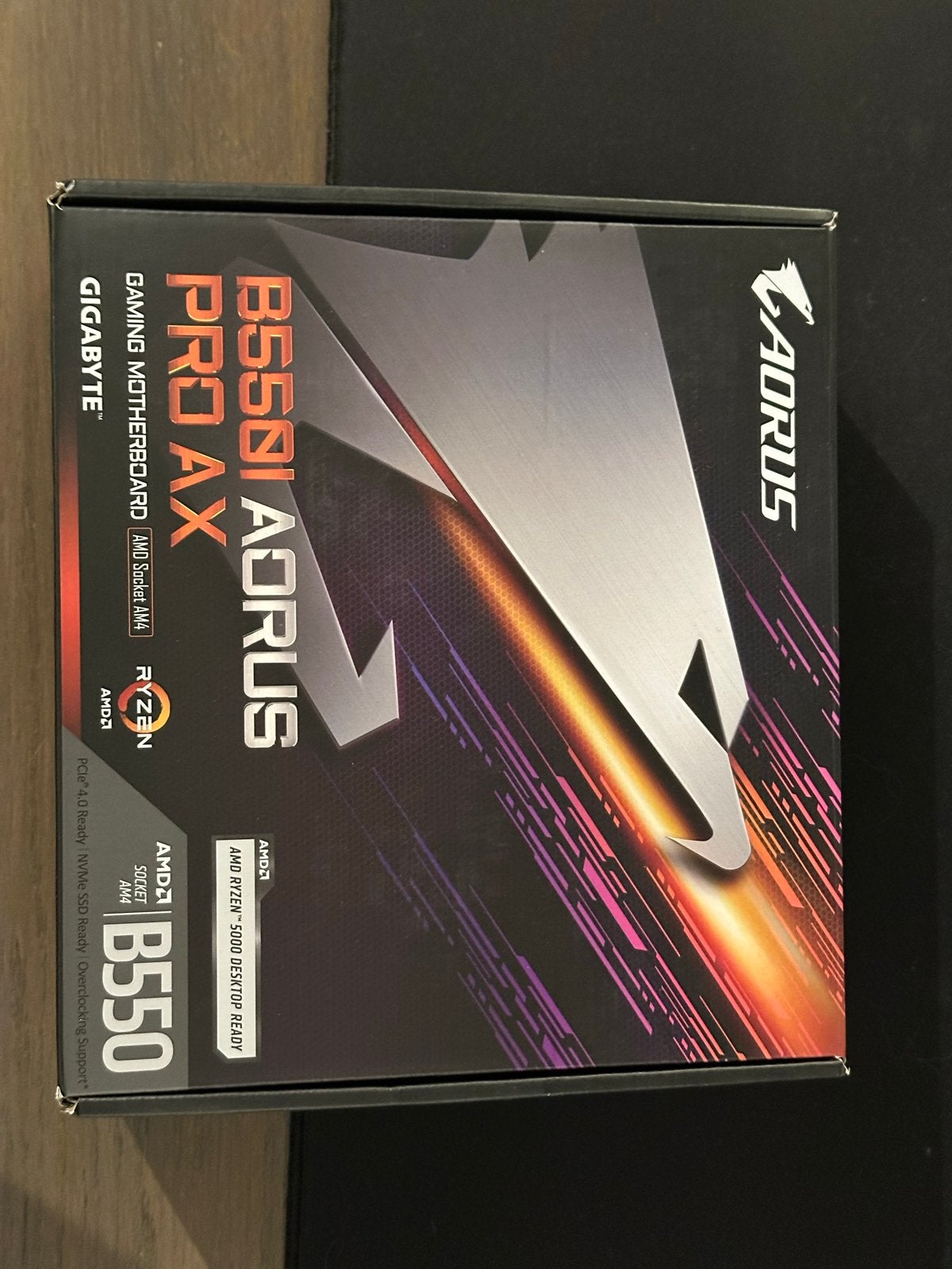 GIGABYTE B550I AORUS PRO AX Gaming Moederbord, Verzenden, Zo goed als nieuw, AMD, DDR4