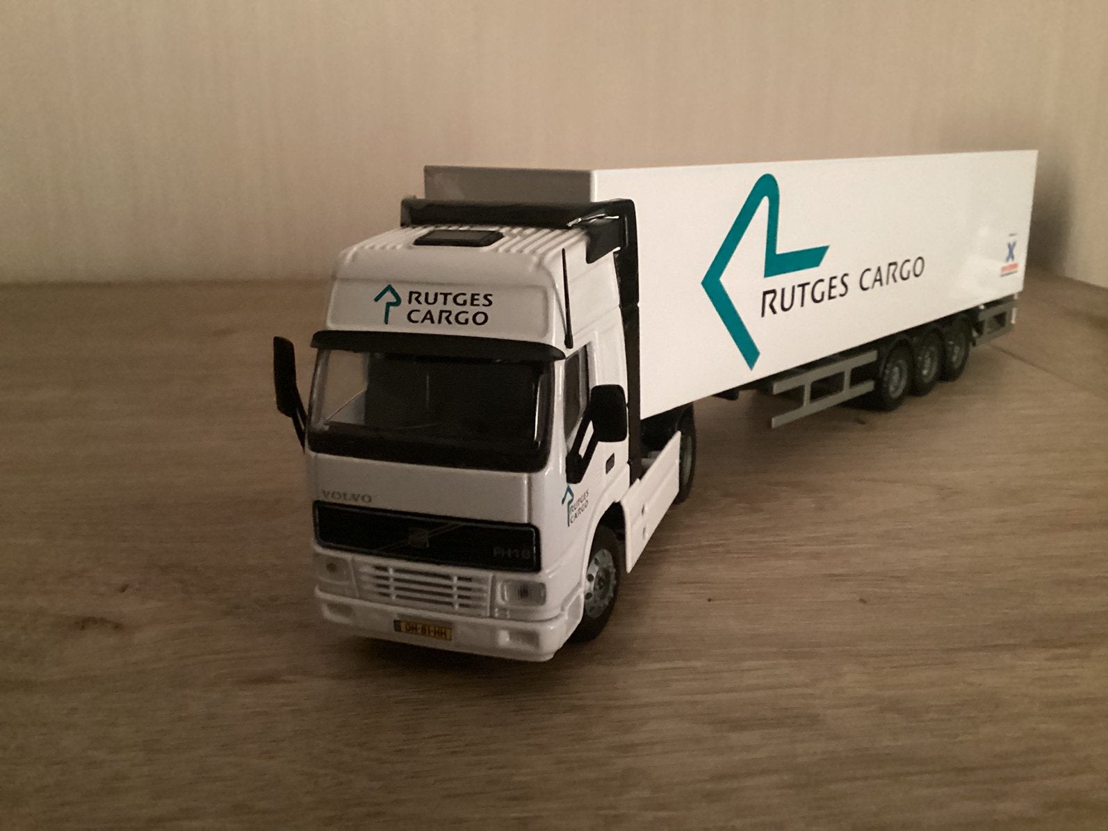 Mooie Volvo F16 Stuuras Spiegels Spoilers Antenne Oplegger, Ophalen of Verzenden, Zo goed als nieuw, Bus of Vrachtwagen, Tekno